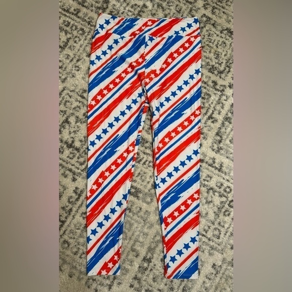 LuLaRoe Americana United and Strong Tall and Curvy Leggings - Picture 4 of 12